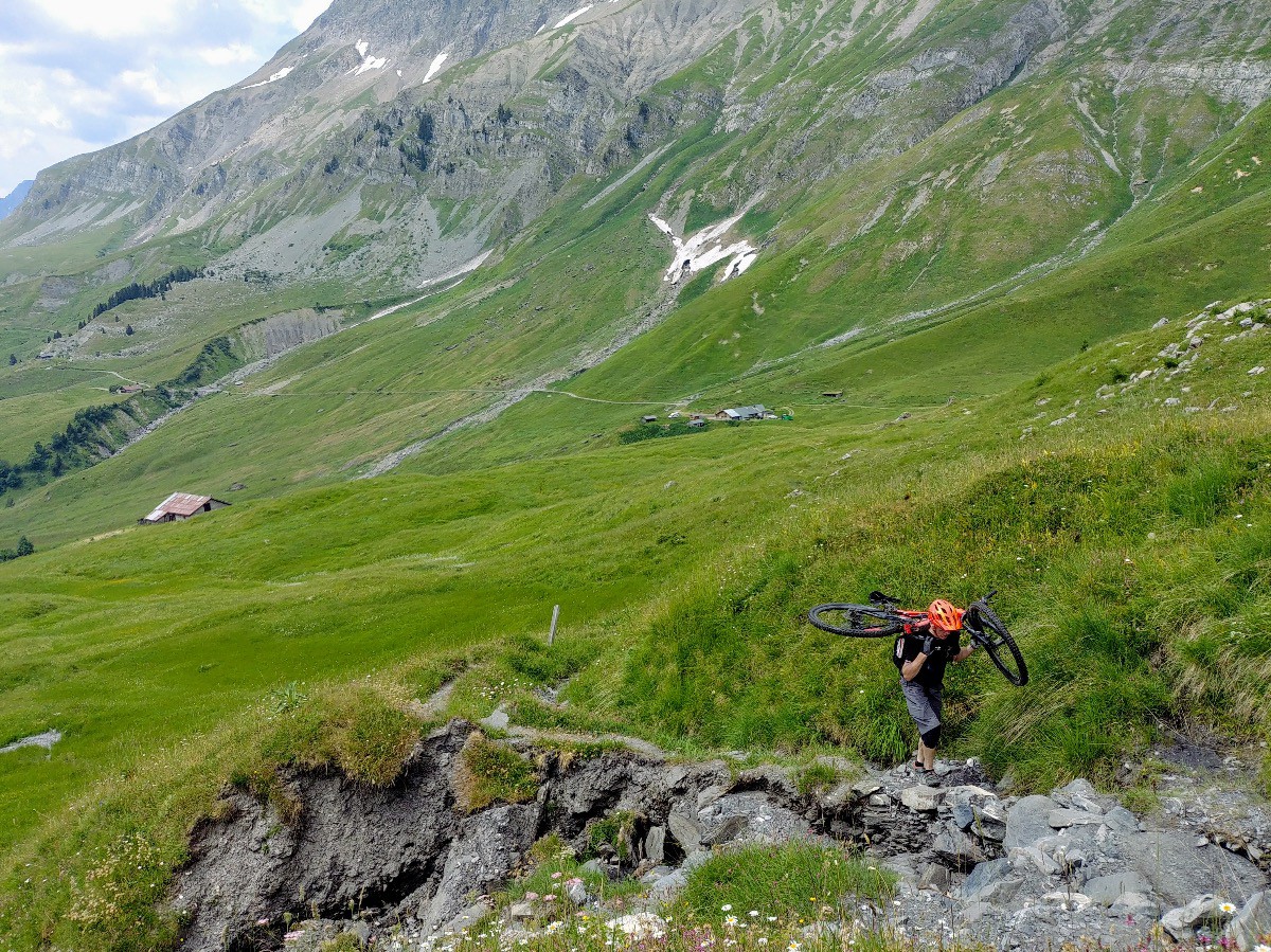 #15 Portage vers le col de Niard Portage vers le col de Niard