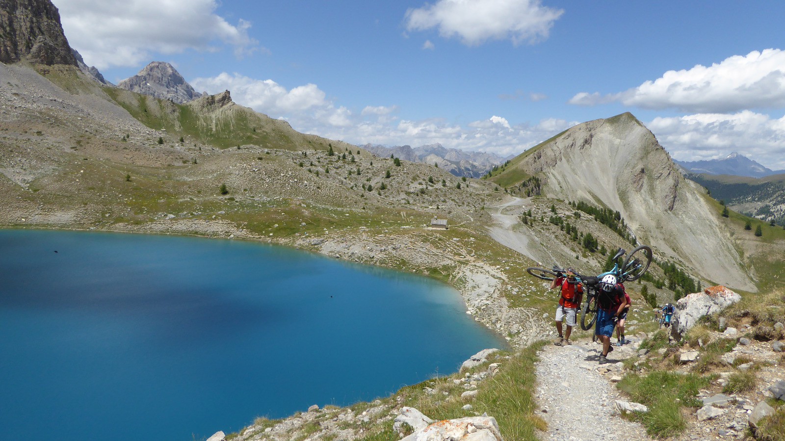 Montée au Girardin