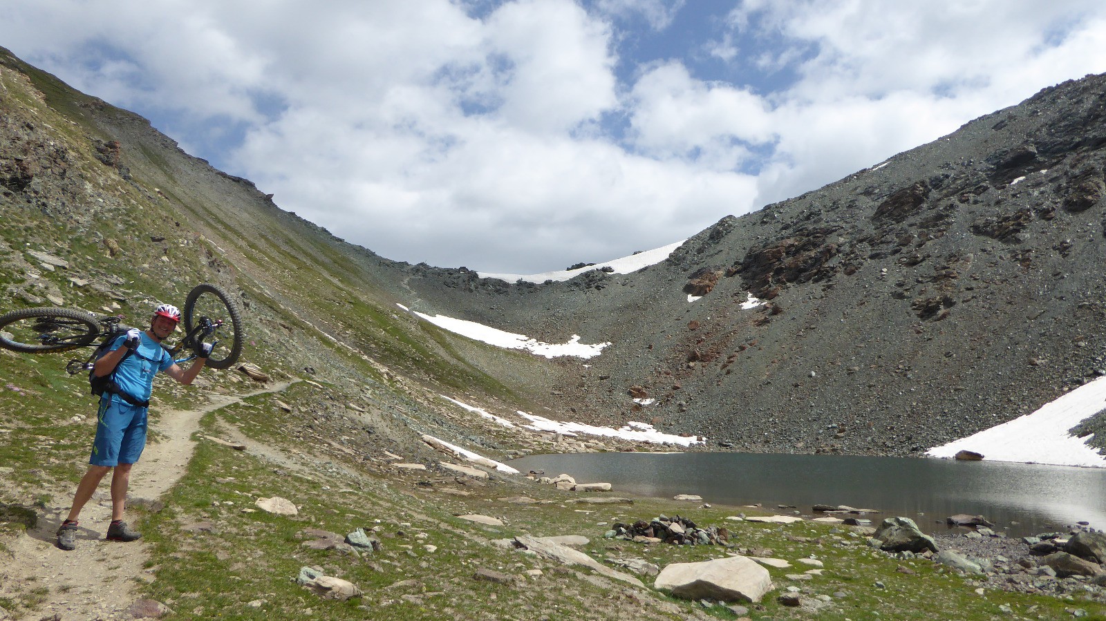 Le Col de la Noire est en vue