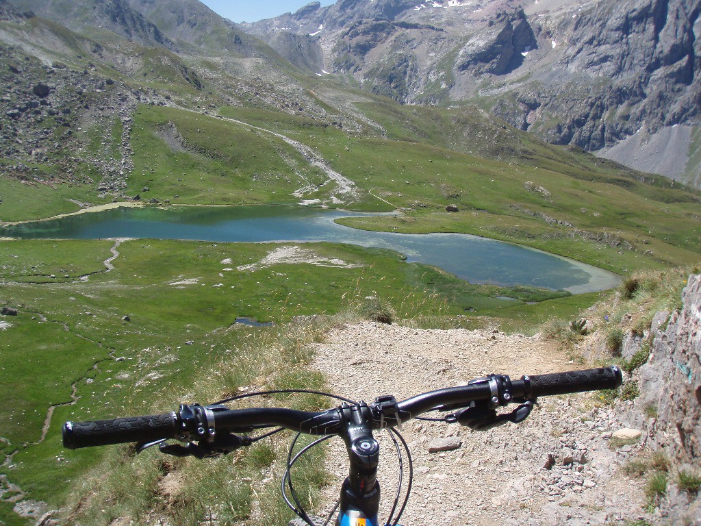 Arrivée au lac des Cerces