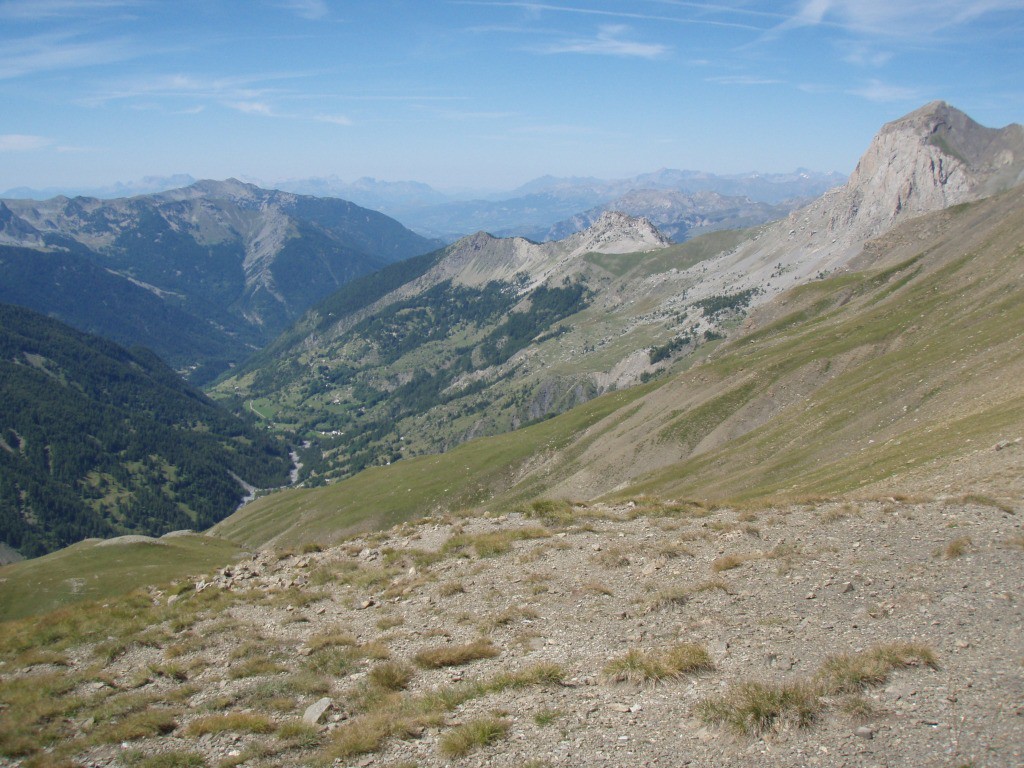 #19 Vallée de Laverq depuis la Tête de Sestrière Vallée de Laverq depuis la Tête de Sestrière
