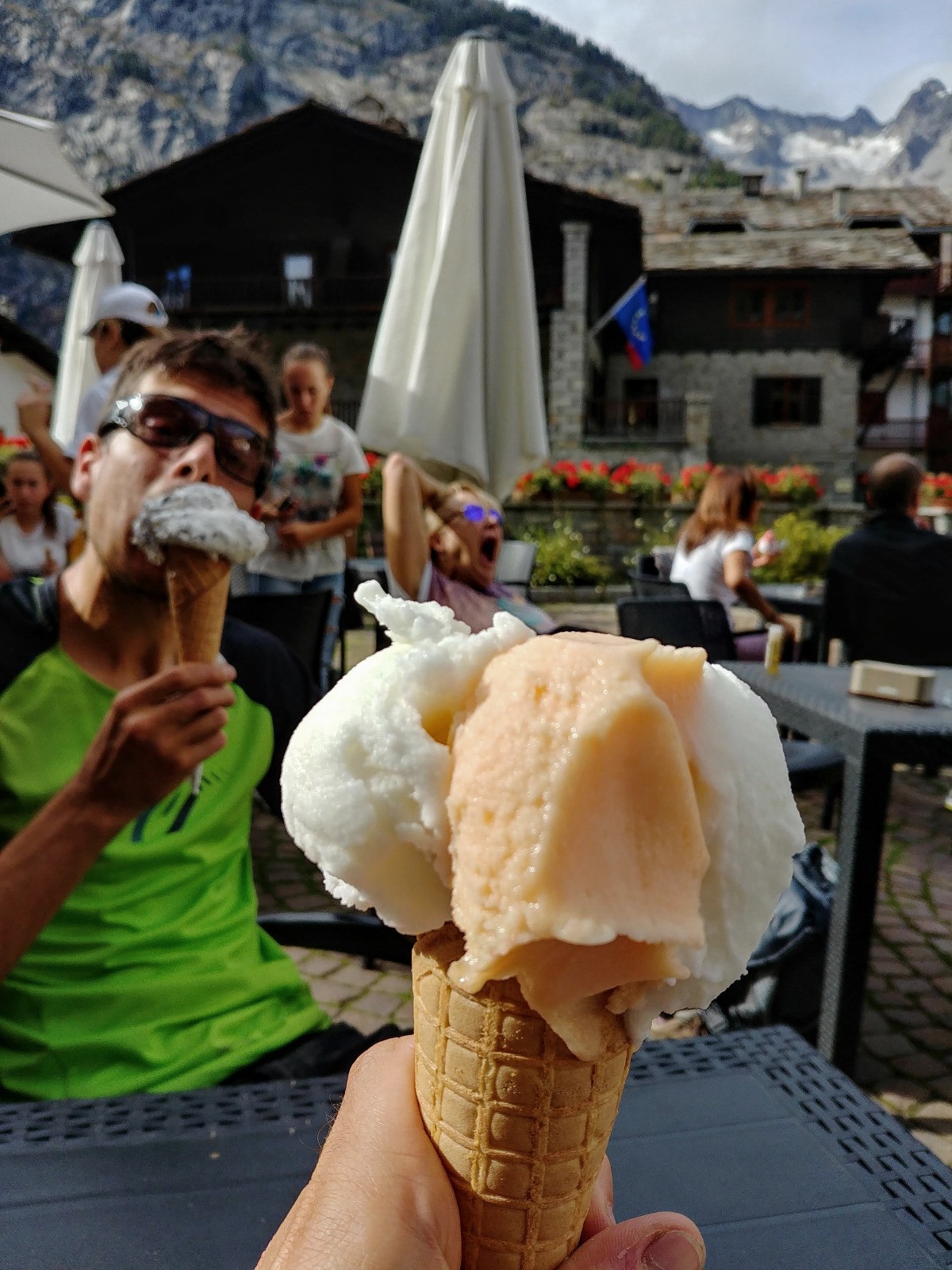 #18 Jour 2 : glace à Courmayeur, bon pour le moral ! Jour 2 : glace à Courmayeur, bon pour le moral !