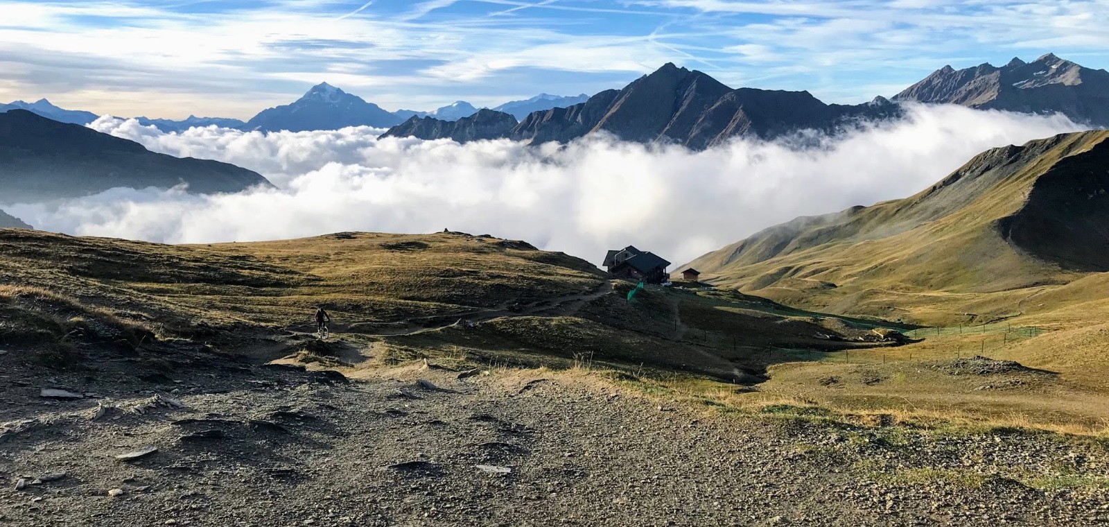 Jour 2 : départ du refuge du Bonhomme