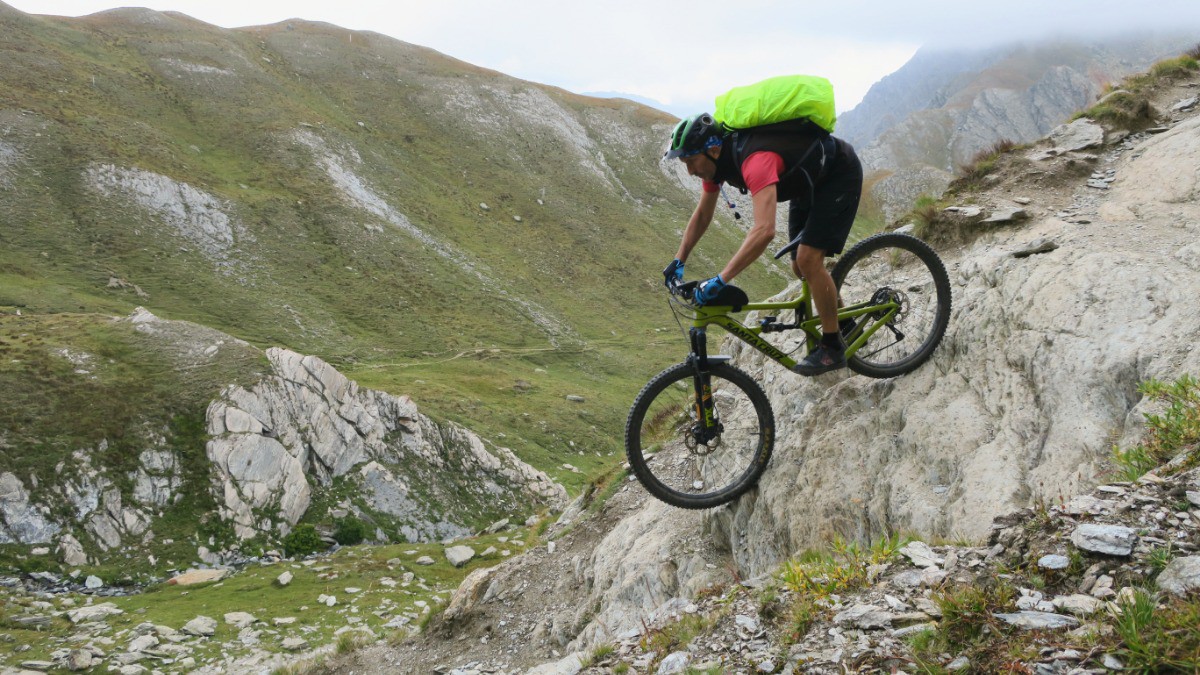 #5 Bim la descente attaque sévère côté Italien Bim la descente attaque sévère côté Italien