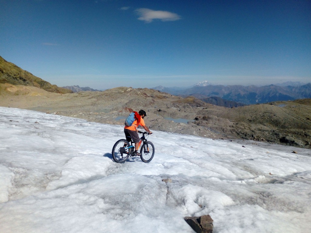 Descente vers le lac proglaciaire