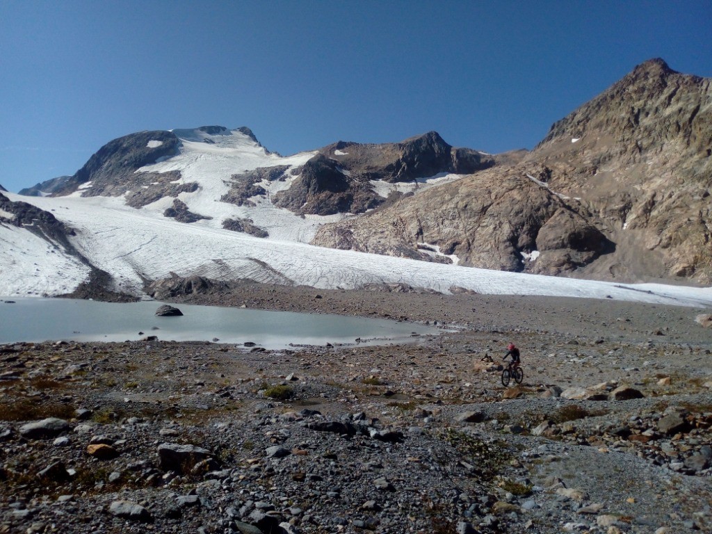 Cirque de l'Etendard