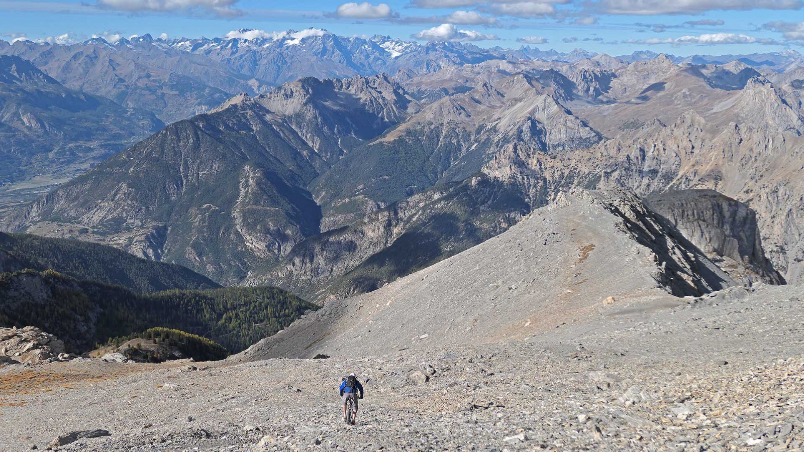 Vers la Crête de la Saume