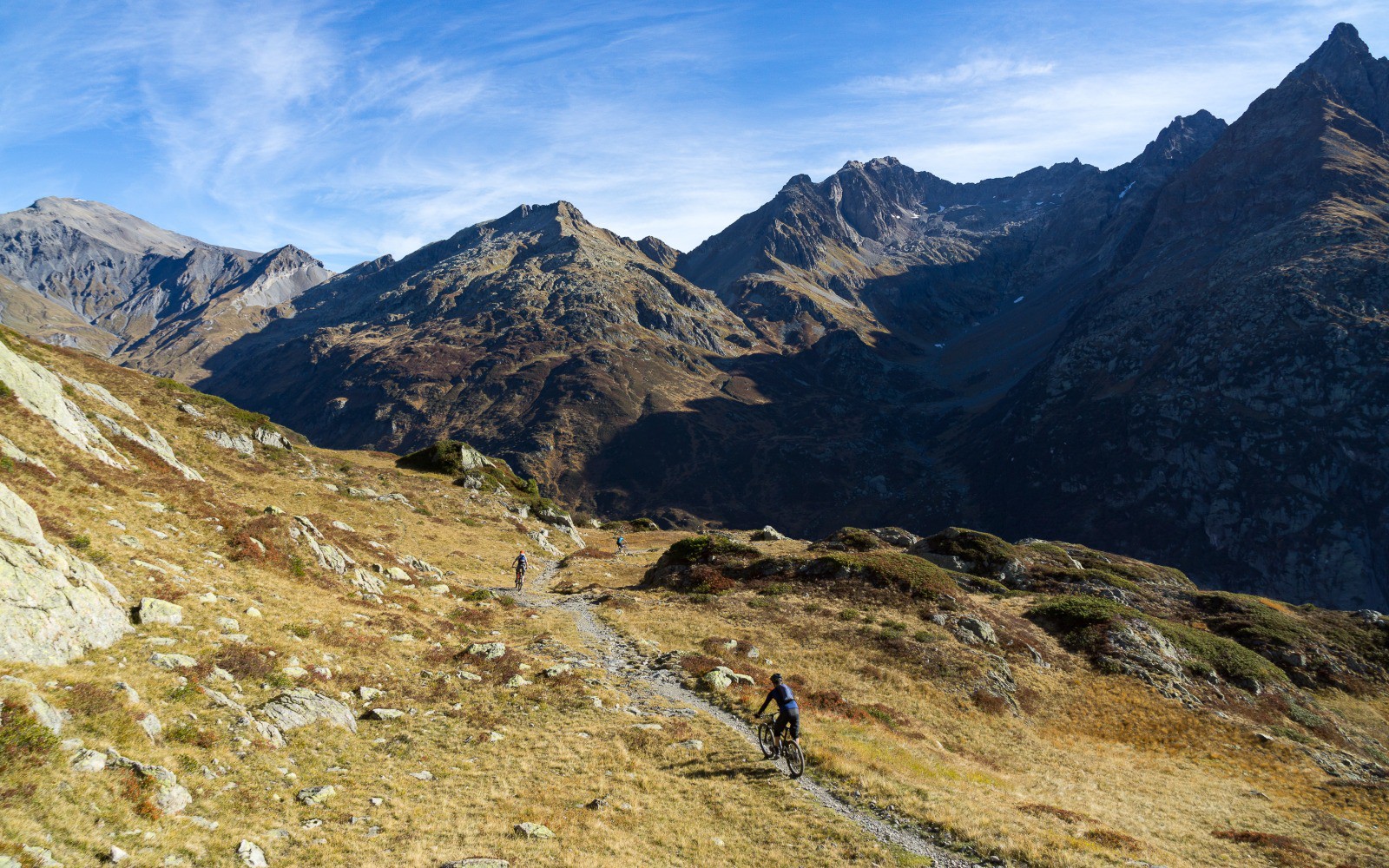 Entrée dans le long vallon de Villy