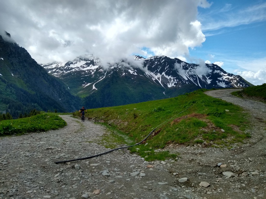 Le petit dernier à la montée