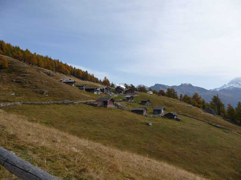 #8 Brischeru : Le hameau de Brischeru Brischeru : Le hameau de Brischeru
