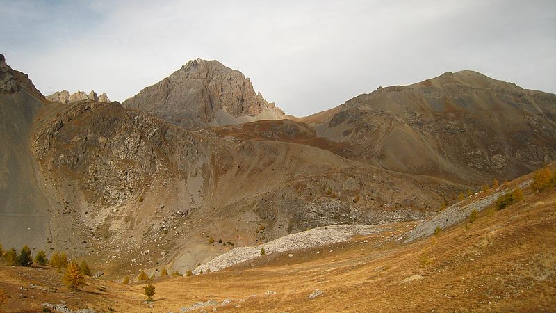 Col de sautron : On le distingue bien au fond