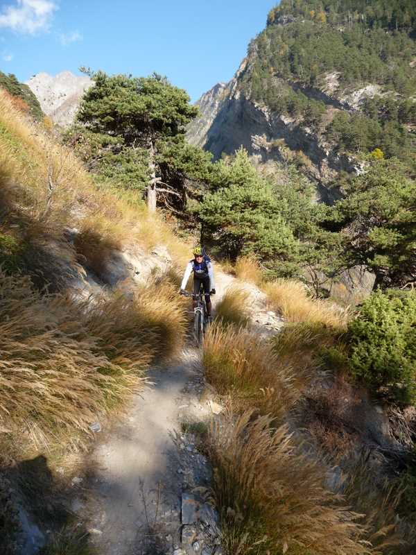 #14 Bietschtal : Descente du Bietschtal Bietschtal : Descente du Bietschtal