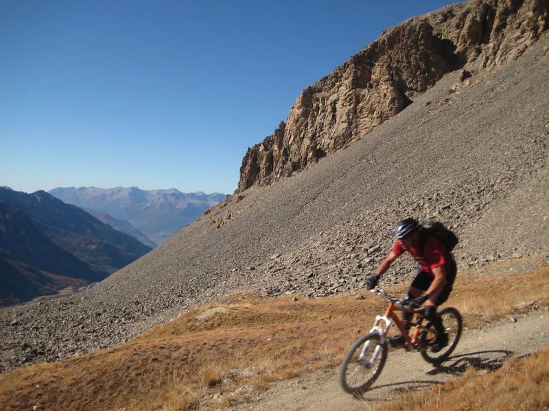 Descente du col : C'est parti pour cette superbe descente !