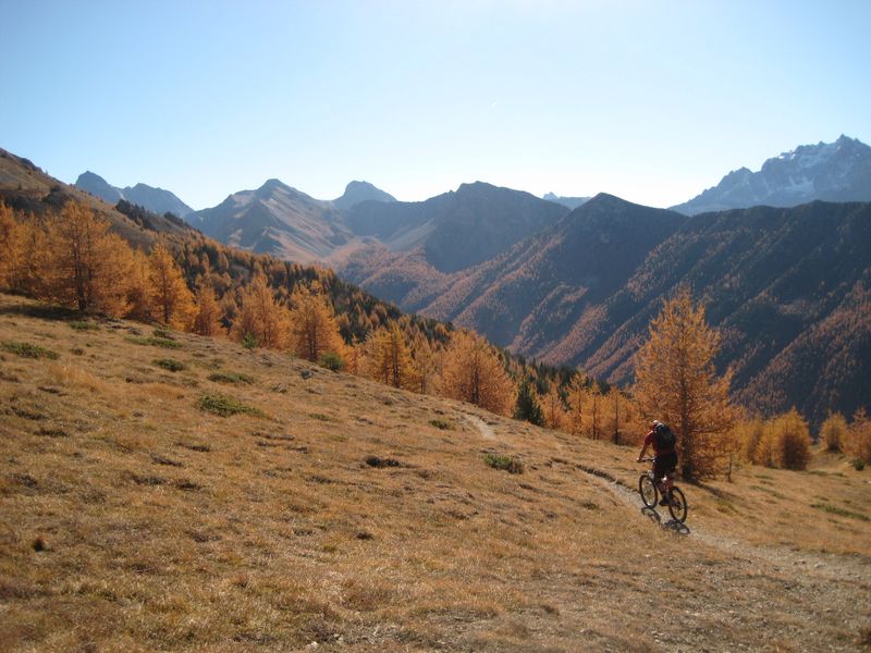 Début de la traversée : Toujours dans un paysage flamboyant.