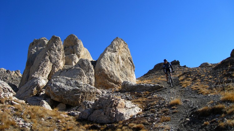 Rochers : sortis de nulle part