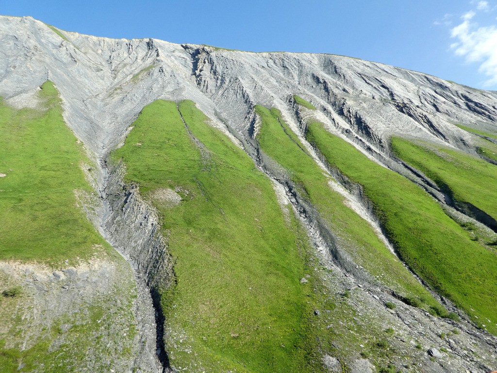 L'Echine de Praouat an dessus de Besse