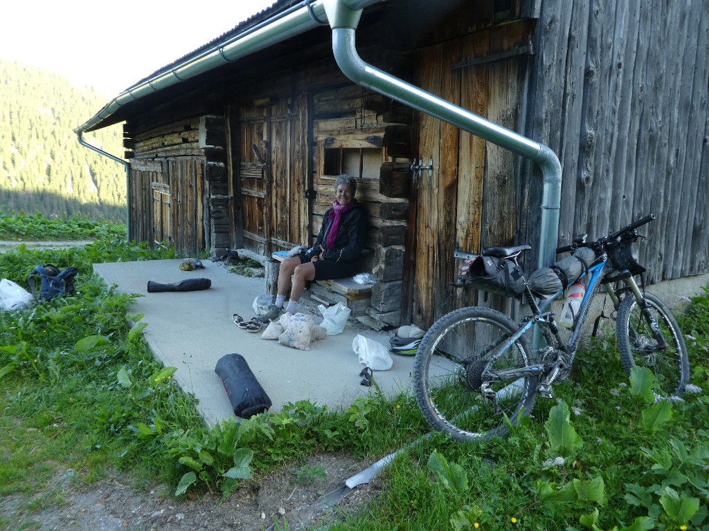 Bivouac au dessus du lac de St Guérin