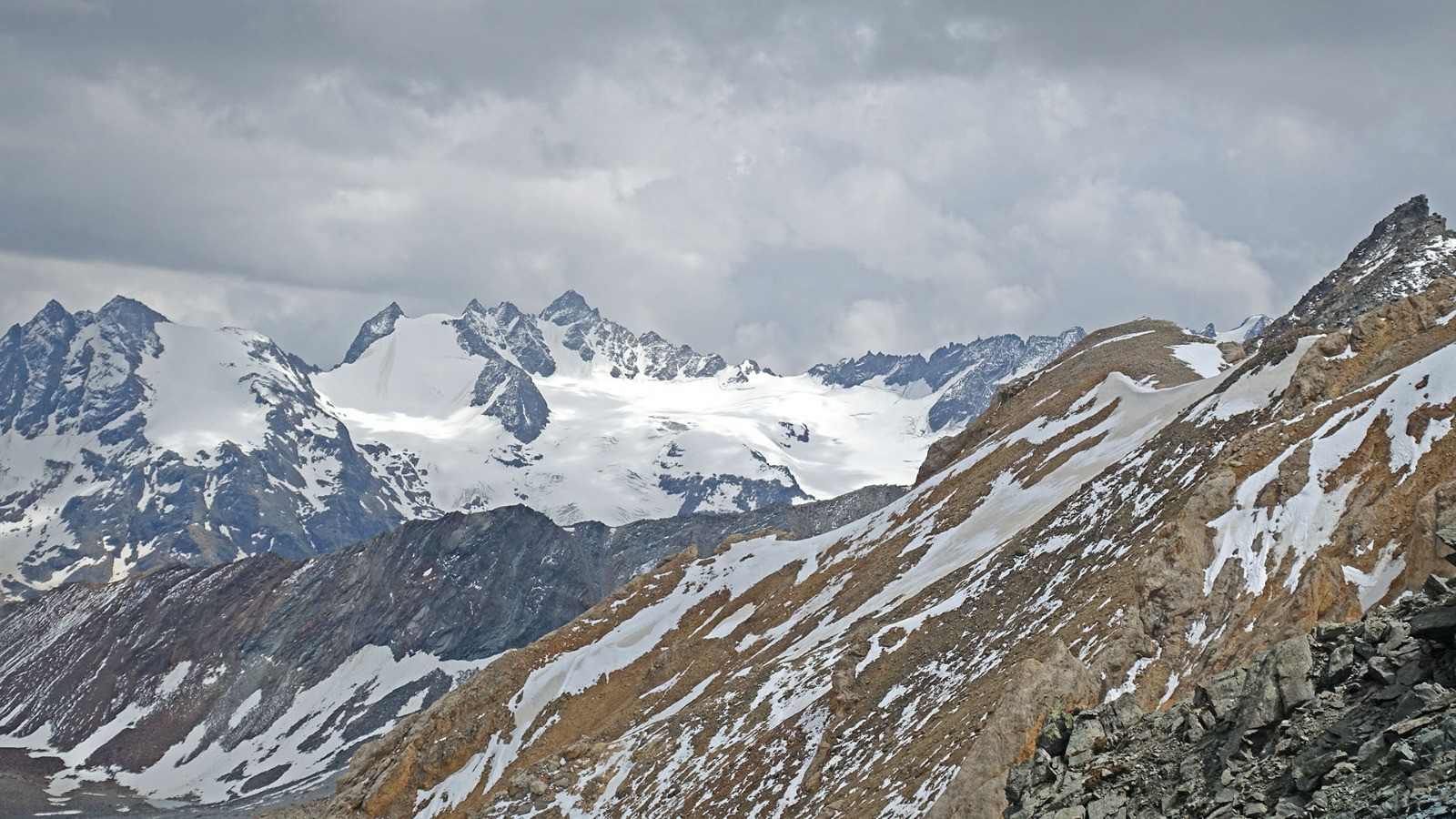 Glaciers de Sengie et de l'Arolla depuis le col Lauson