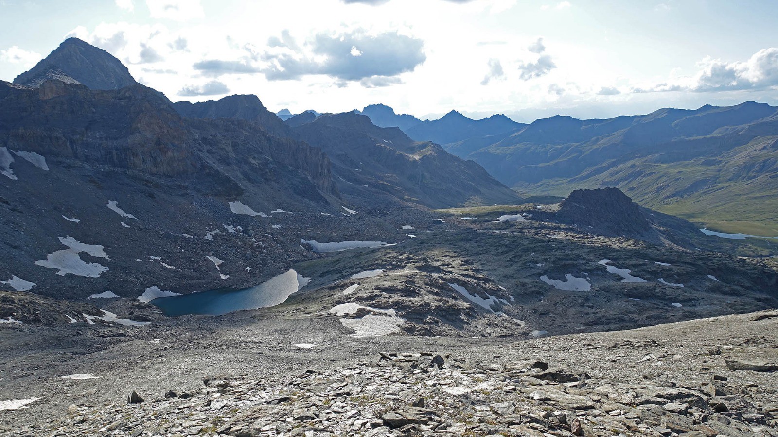 Vallon au nord ouest de la Cime du Loup (donc côté français)