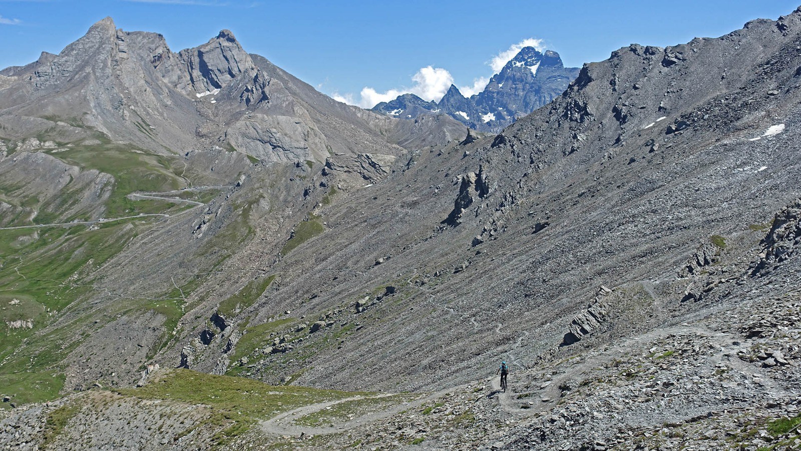 Descente sur le col Agnel