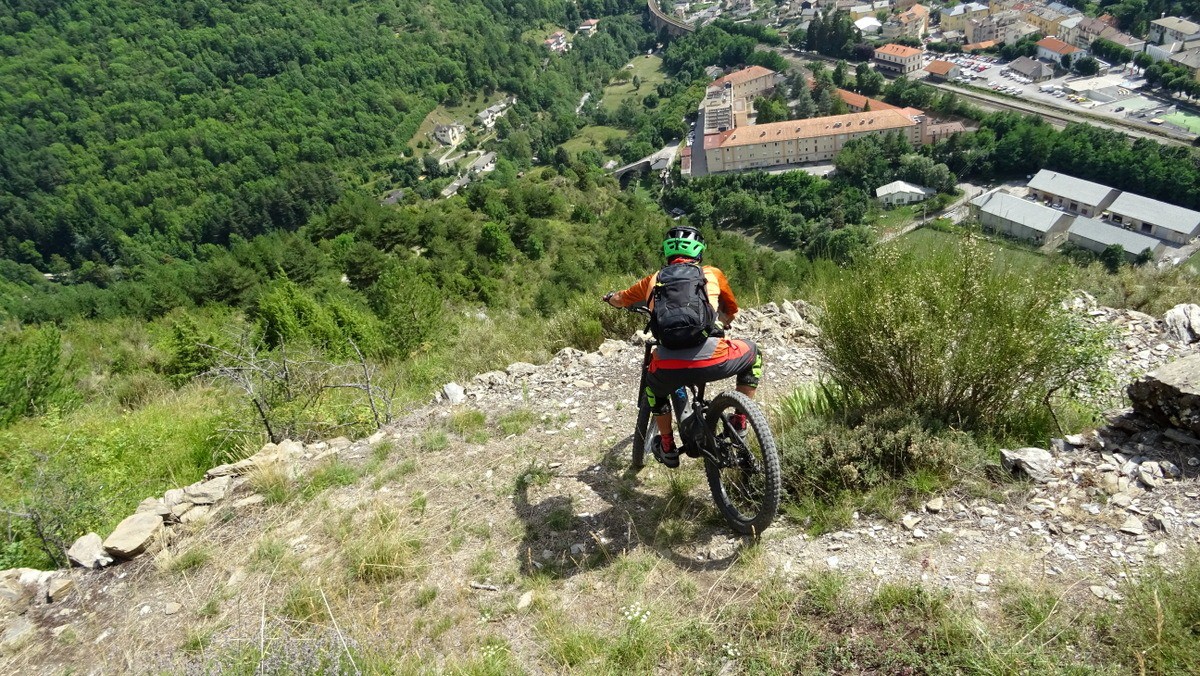 #8 plongée sur Tende plongée sur Tende
