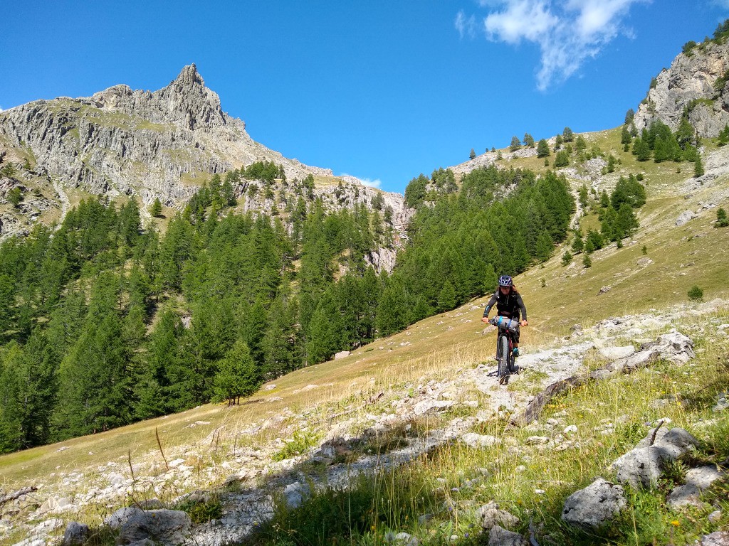 #13 J1 - Descente sous le lac de Néal J1 - Descente sous le lac de Néal
