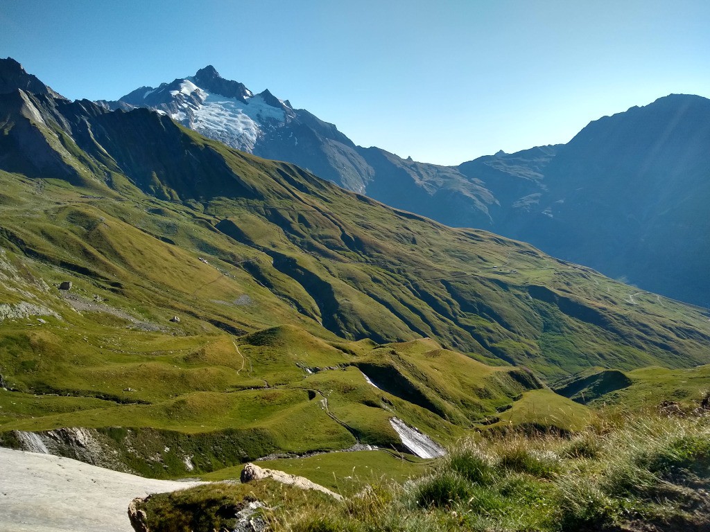 dans la montée vers la Tête des Fours