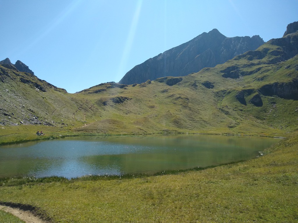 Lac Esola