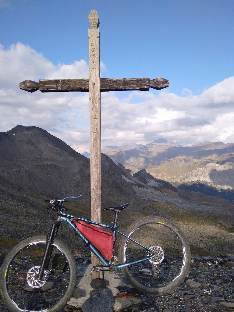 col des Sarrasins