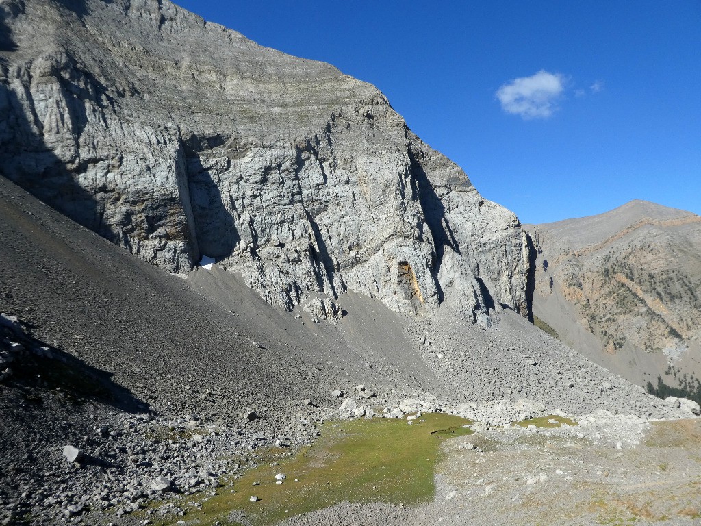 Dans la montée au colladeta del Ibon