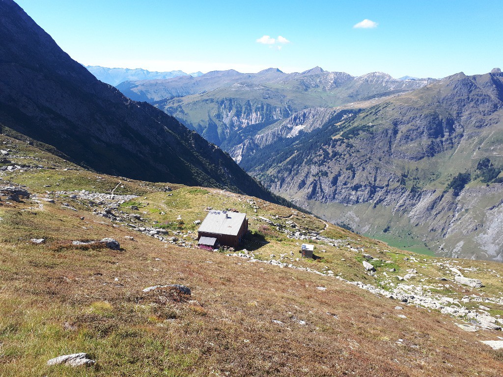 #18 Refuge du plan des gouilles Refuge du plan des gouilles