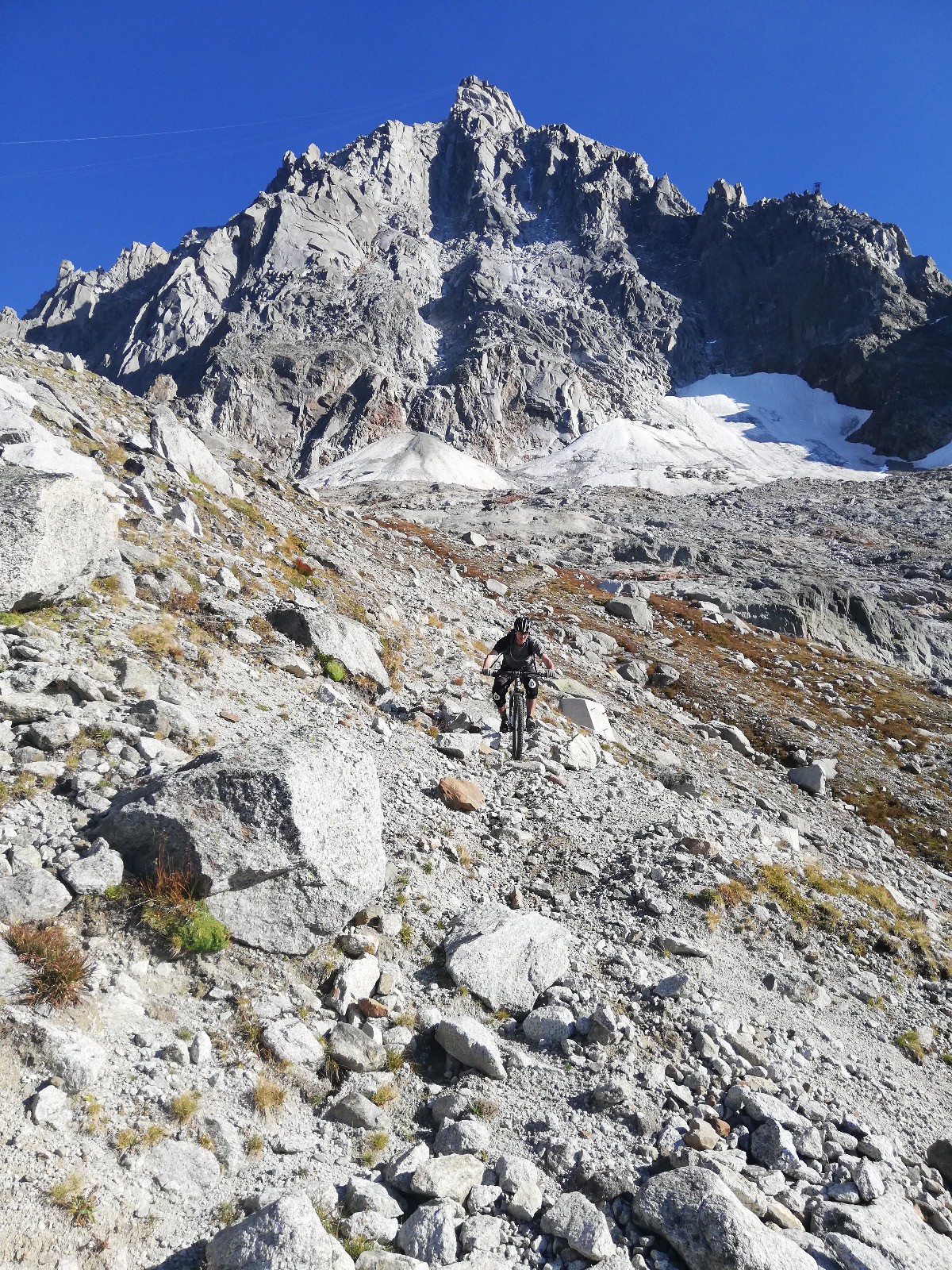 #13 Sous l Sous l'Aiguille du Midi