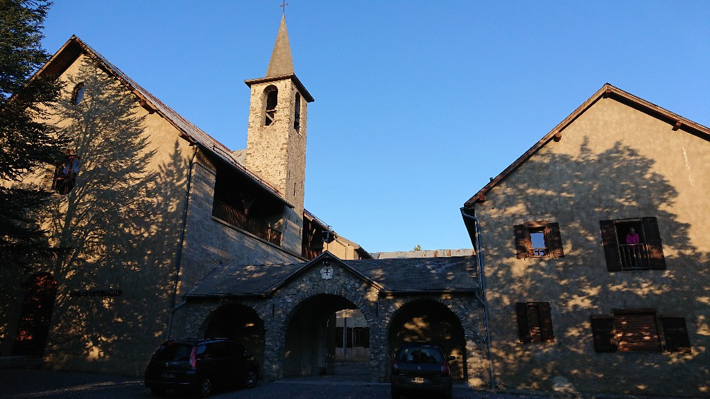 Couvent St Jean de Matha à Faucon de Barcelonnette