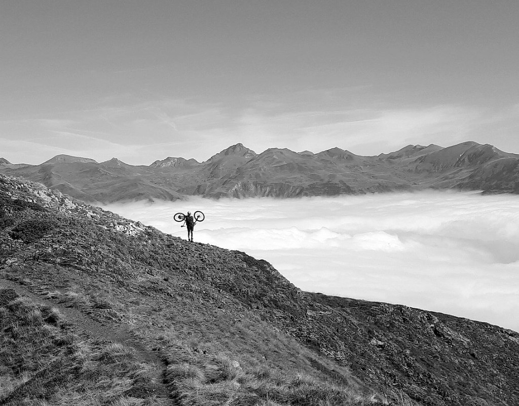 Sortie des nuages, dos au Maubermé.