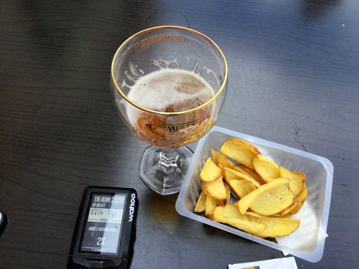 #12 Piétra ambrée, frites gamme mayonnaise Piétra ambrée, frites gamme mayonnaise
