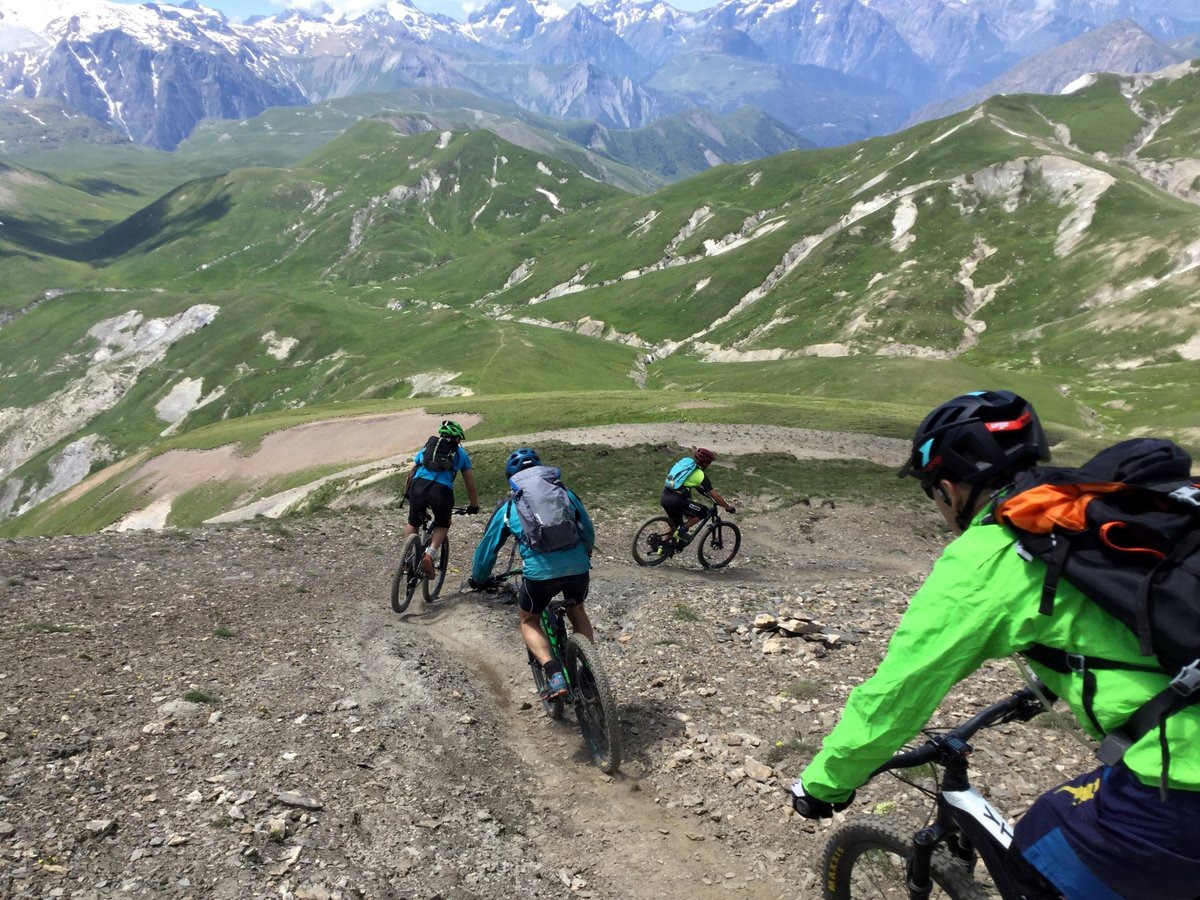 #9
Ah l
Ah l'équipe