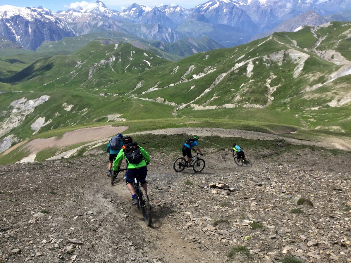 #10 queue leu leu queue leu leu