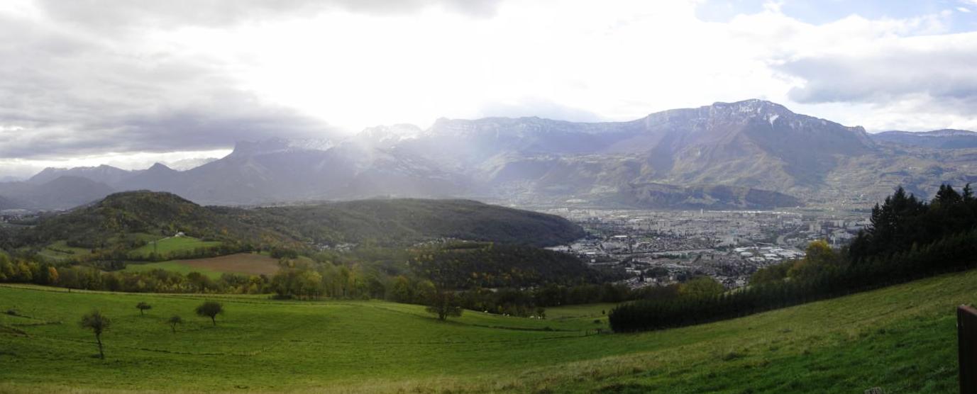 #2 Panorama : De nombreux point de vue sur le Vercors. Panorama : De nombreux point de vue sur le Vercors.