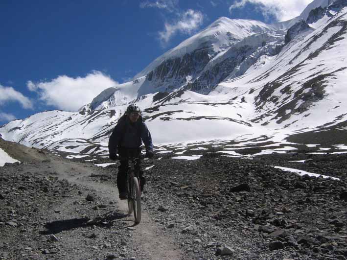 thorong la : VTT de montagne???