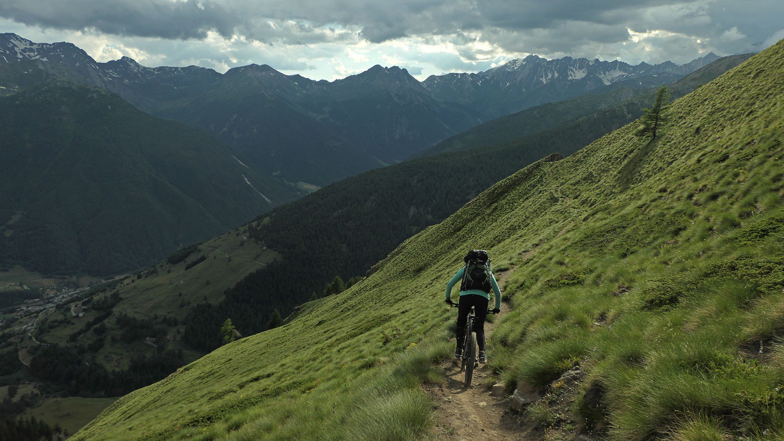 Versant ouest du col de Champillon