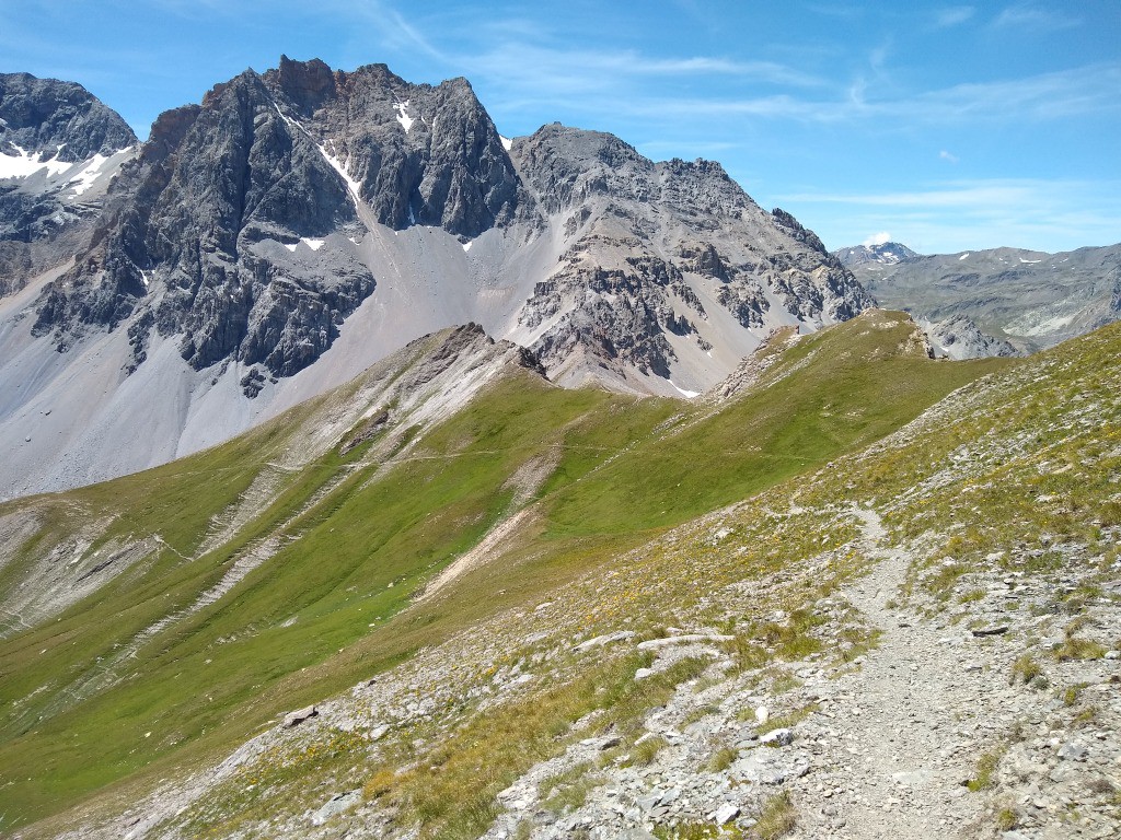 En arrivant sur le col de la Roue