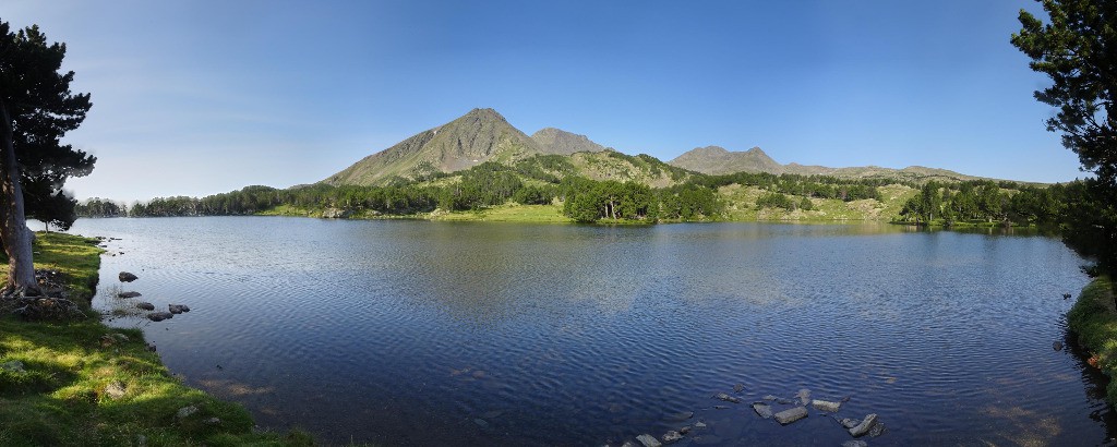 Panorama sur les Peric