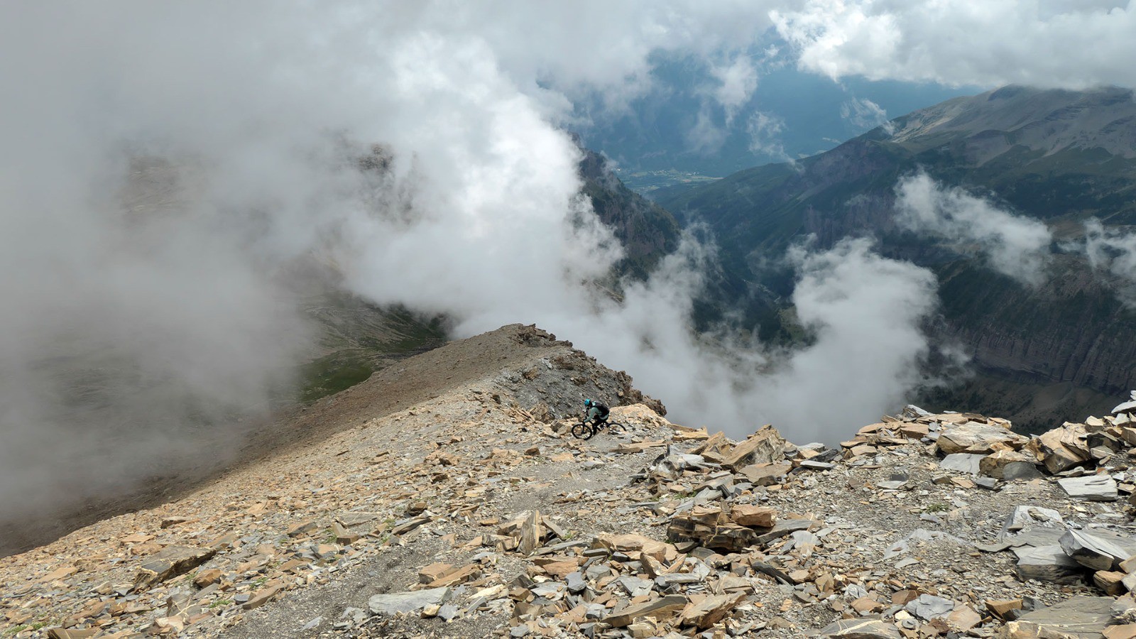 #12 Descente sur la crête SE de Vautisse Descente sur la crête SE de Vautisse