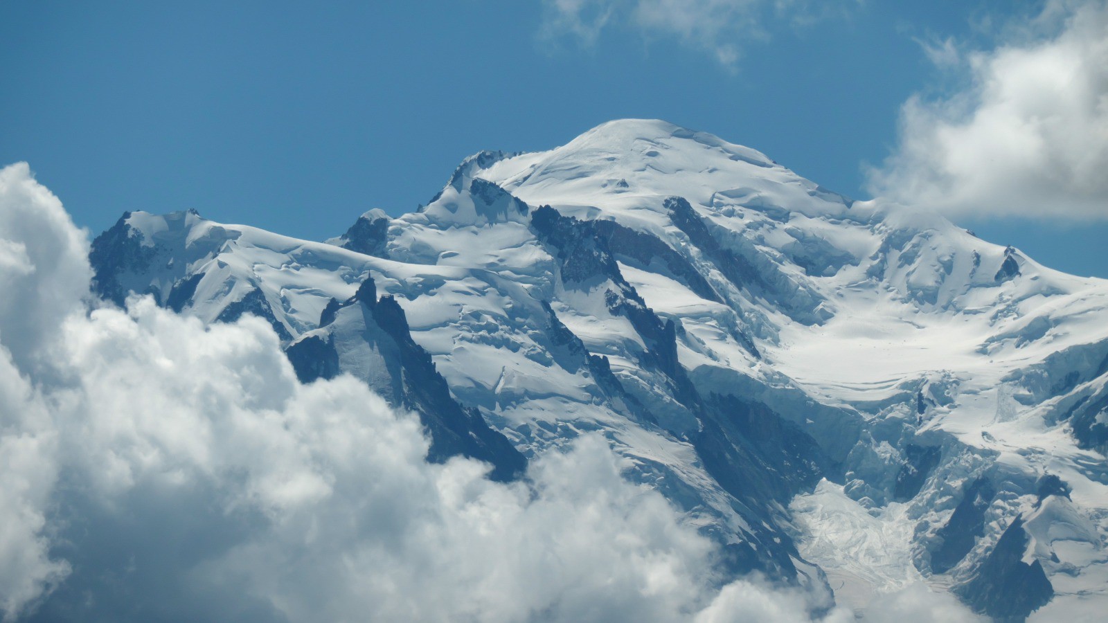 Jour 1 : vue sur le Mont Blanc depuis le lac d'Emosson 