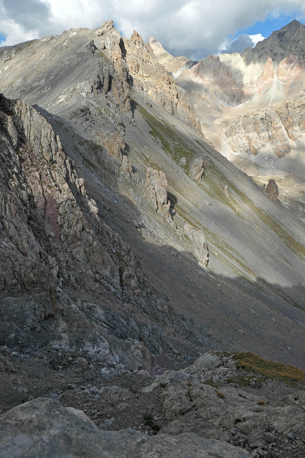 La ravine peu sympathique par laquelle je suis remonté du lac Vert à la brèche sous Jean Rostand