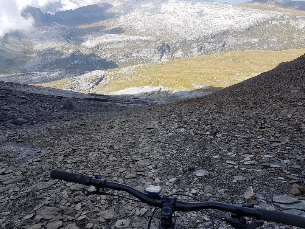 C’est l’heure de partir.