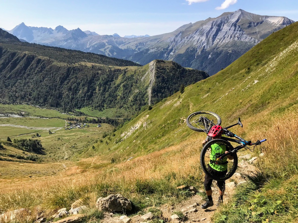 Portage de Miage au col de Tricot