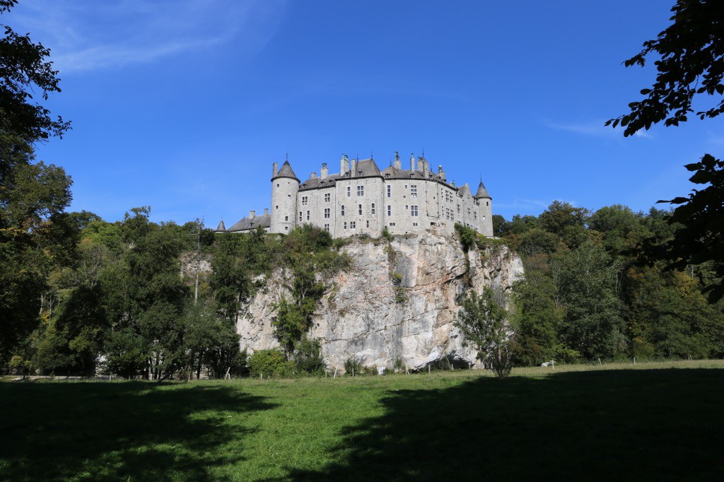 Château de Walzin... 