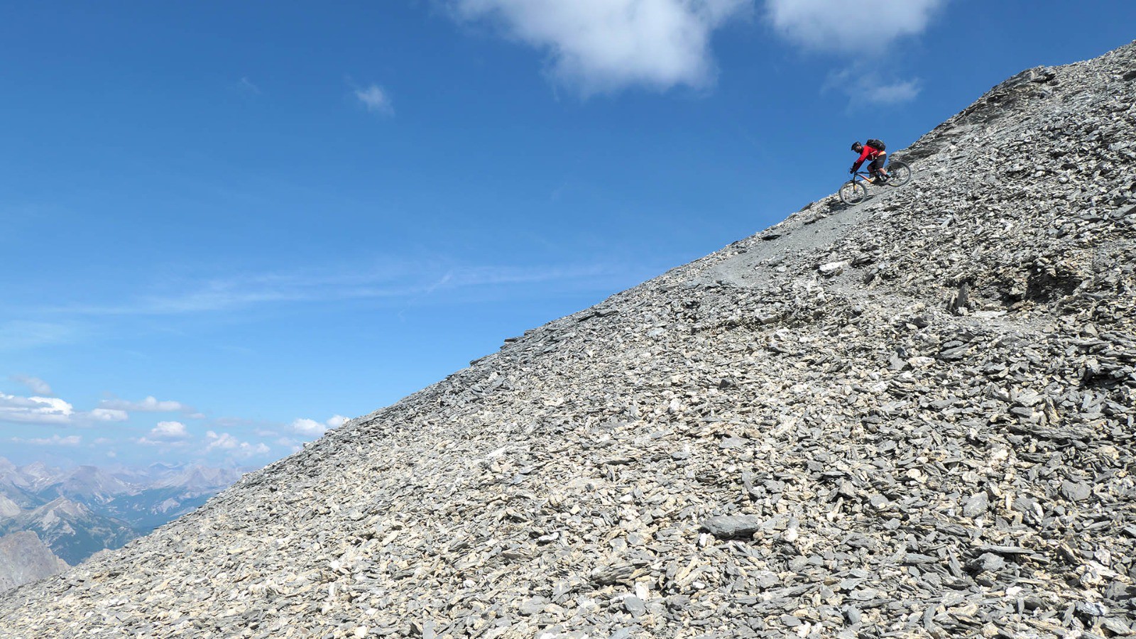 Tout en haut de la descente