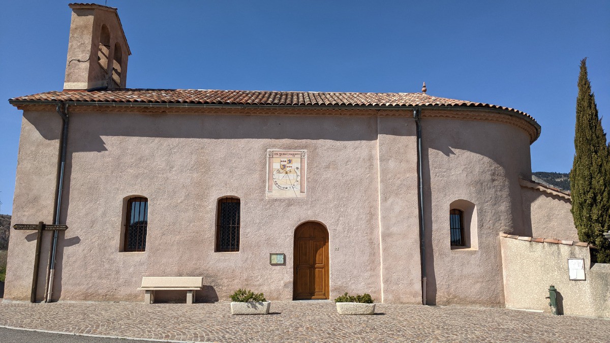 #25 Église Église